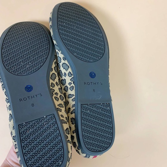 Rothy's Women's Tan Leopard Spotted Print Round Toe Flats Size 8 - Picture 12 of 12